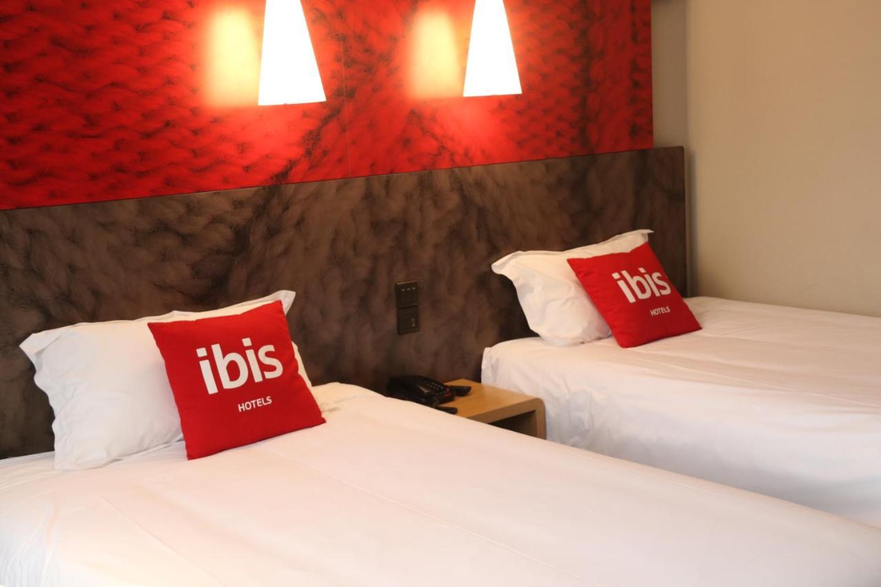 Ibis Chengdu Sm Square Hotel Екстериор снимка