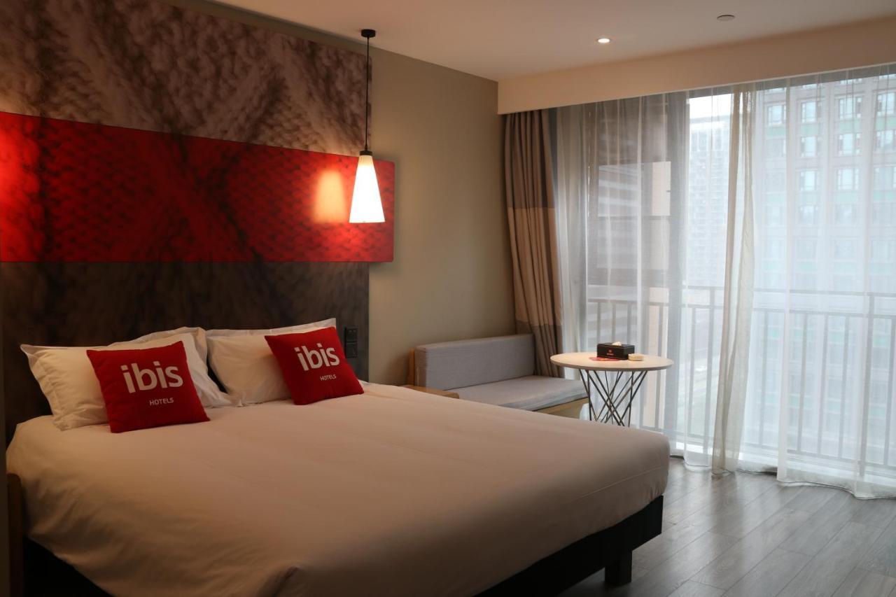 Ibis Chengdu Sm Square Hotel Екстериор снимка